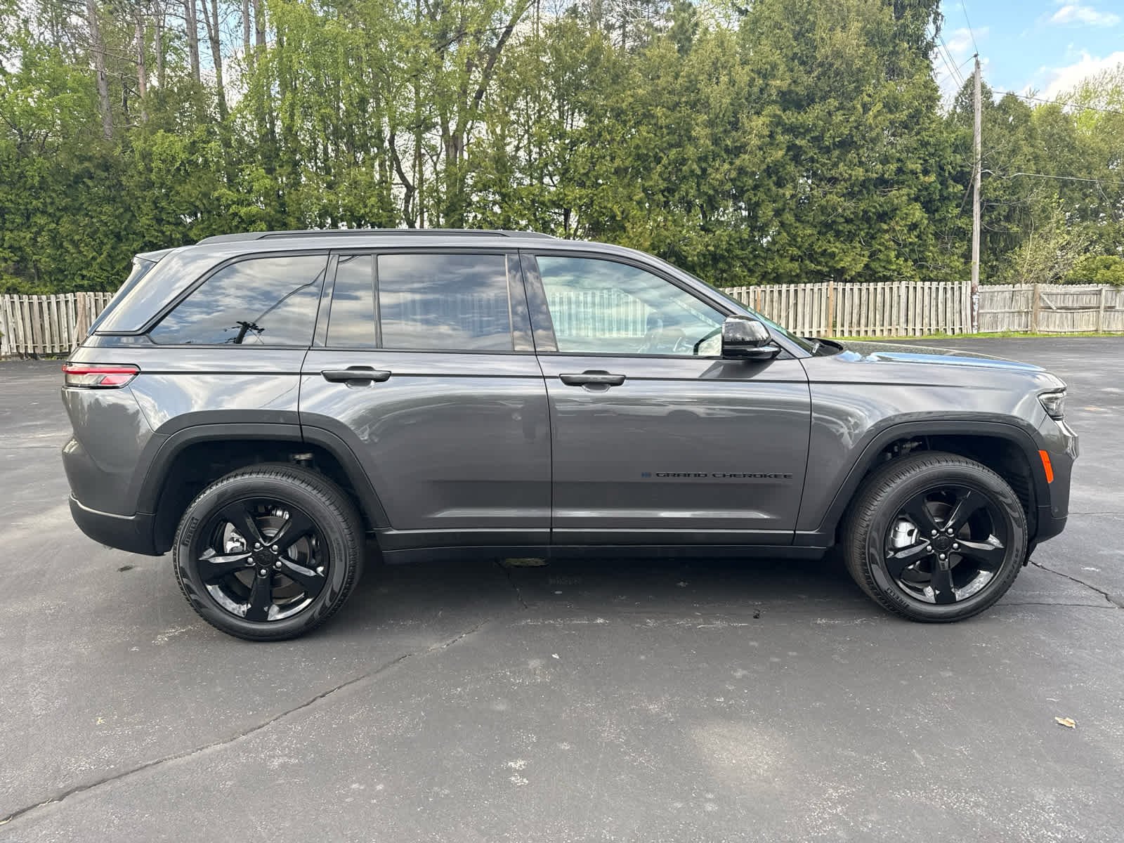 jeep grand cherokee 2024 1C4RJHBG8R8593263 image jeep grand cherokee 2024 1C4RJHBG8R8593263 image